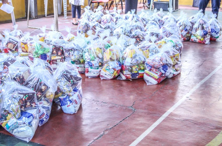  Mais de mil cestas básicas emergências são entregues mensalmente para os moradores parnaibanos
