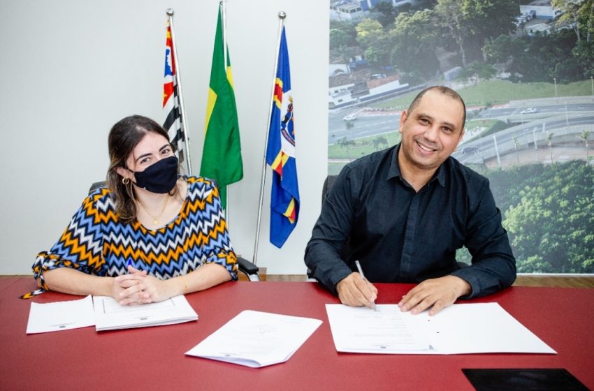  Marcos Tonho assina contrato da nova UBS do Ingaí
