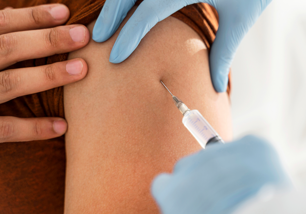 Cajamar inicia vacinação da 4ª dose para acima de 40 anos