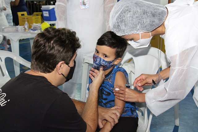  Carapicuíba realiza Dia D de Multivacinação no sábado
