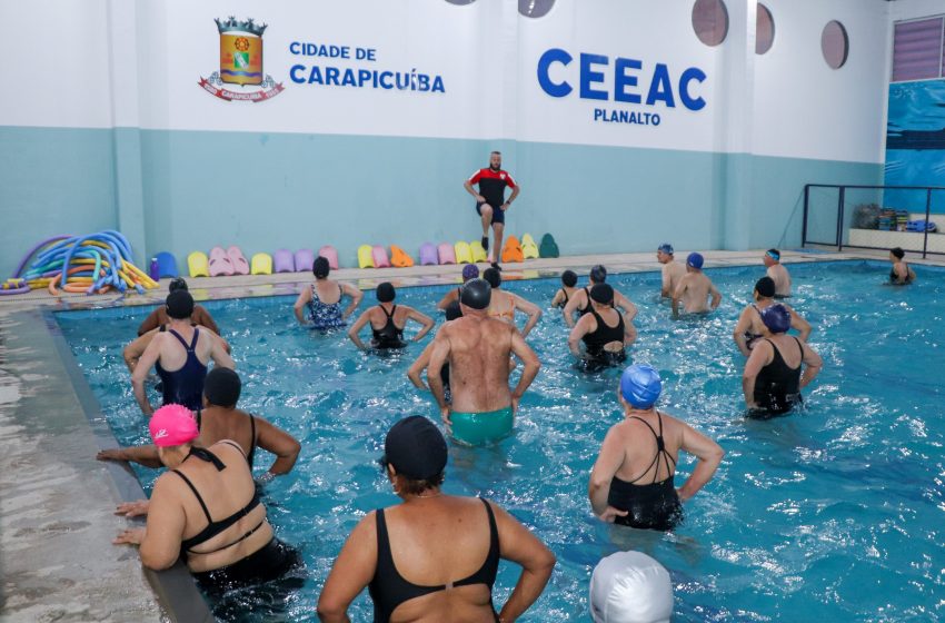  Carapicuíba inicia aulas de atividades aquáticas para adultos no CEEAC Planalto