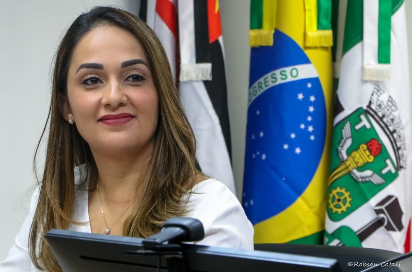  Por mais segurança, Vereadora Elsa Oliveira solicita permissão para que mulheres sejam acompanhadas em procedimentos que necessitem de sedação