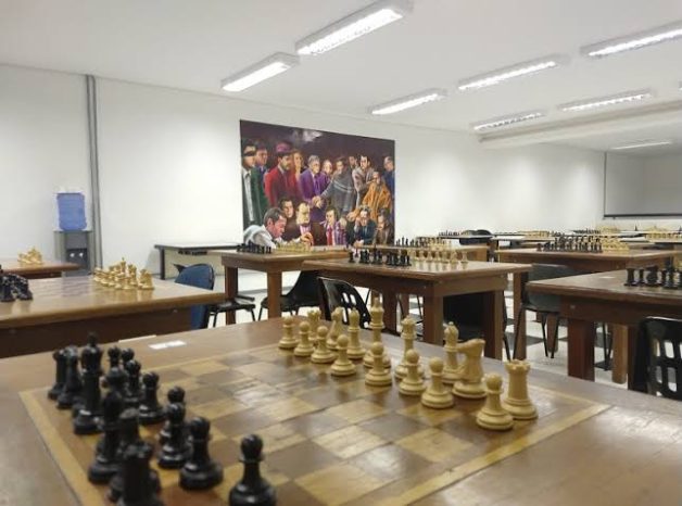  Osasco tem escola gratuita de xadrez
