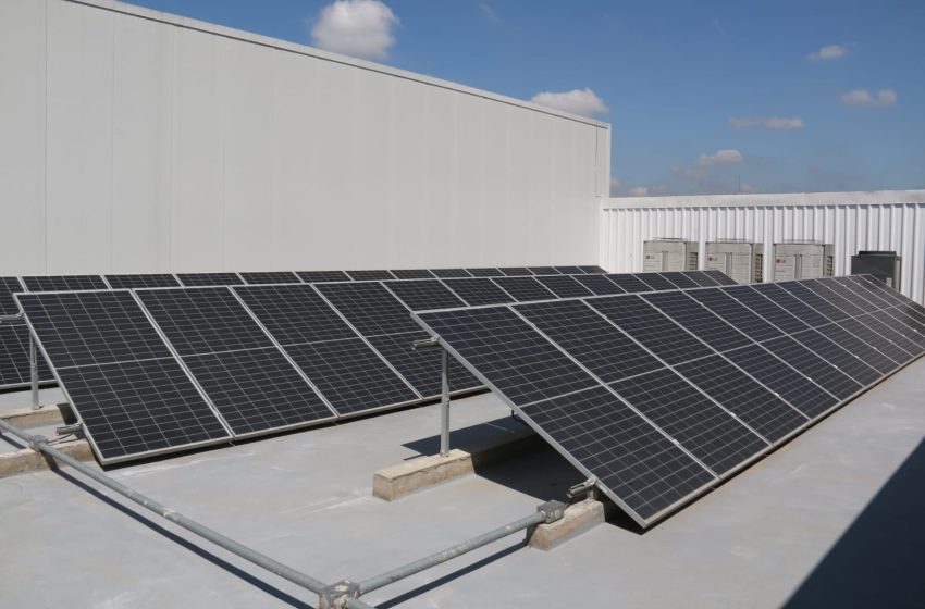  Painel solar trará economia e energia renovável ao Complexo Esportivo do Silveira