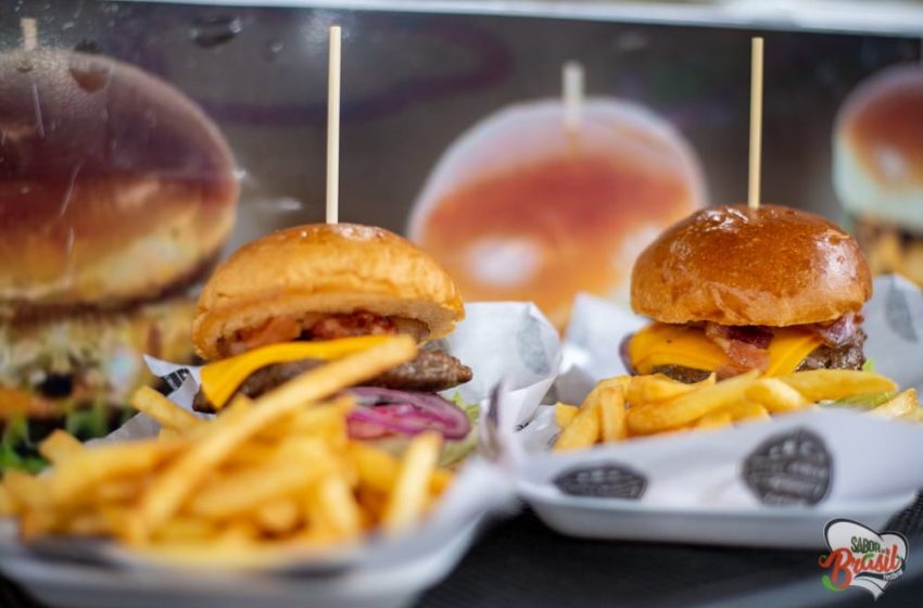  Osasco recebe no dia mundial do Hambúrguer festival de Burger, churros e churrasco