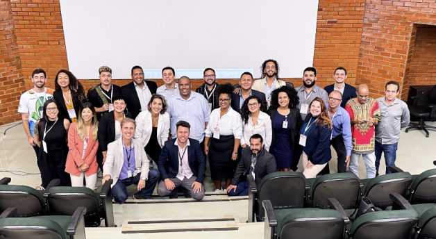  Osasco participa de seminário nacional de    gestores municipais de juventude em Brasília