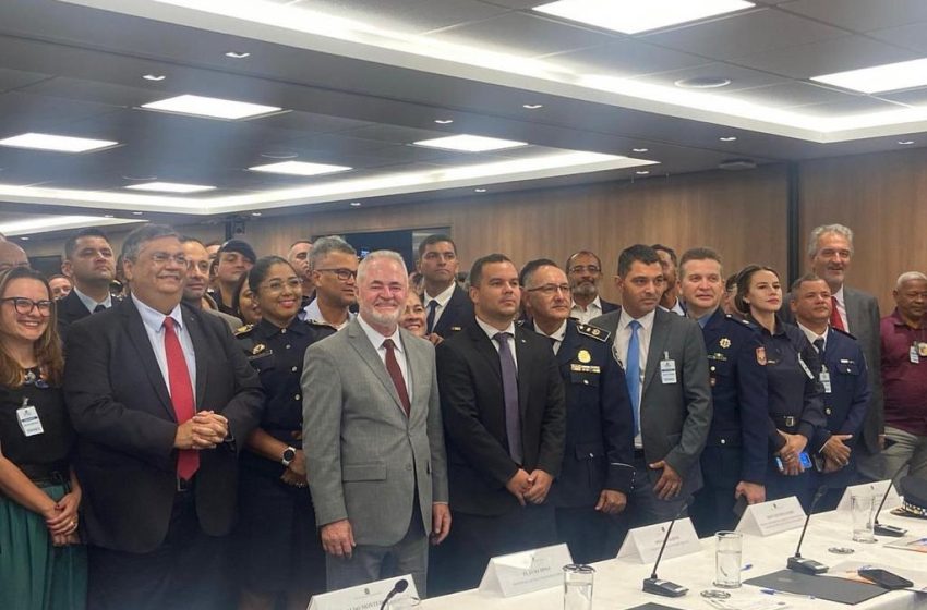  Com a presença do Ministro Flávio Dino, CIOESTE e demais entidades realizam VIII Congresso de Guardas Municipais e Segurança Pública