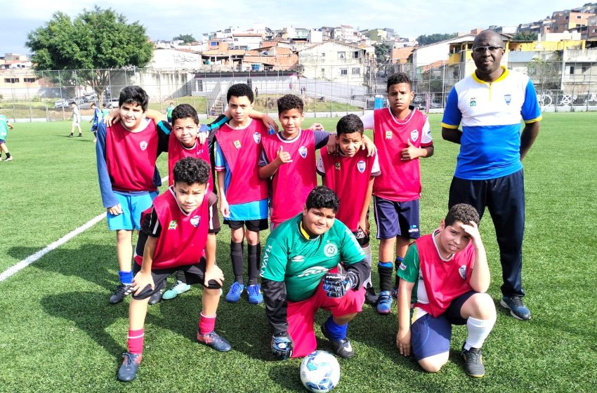  Torneio Interno de Futebol estimula crianças das Escolas de Esportes durante período de férias em Barueri