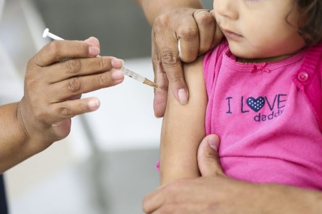  Governo Federal lança programa em defesa das vacinas e de combate à desinformação