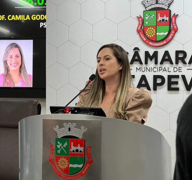 Vereadora Camila Godói faz duro discurso na tribuna da Câmara Municipal de Itapevi
