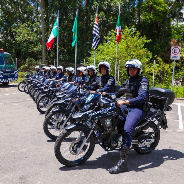 Osasco reforça segurança com entrega de novas motos 300 cilindradas à GCM