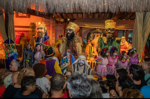 Tradicional festa de Folia de Reis marca o encerramento das festividades natalinas em Santana de Parnaíba