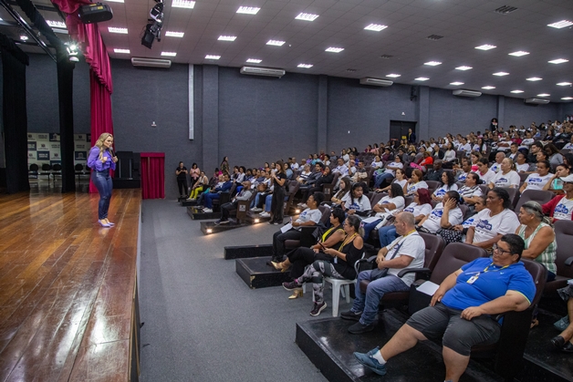  Projeto Crescer de Santana de Parnaíba inicia ciclo de atividades 2024 com palestra de cunho motivacional