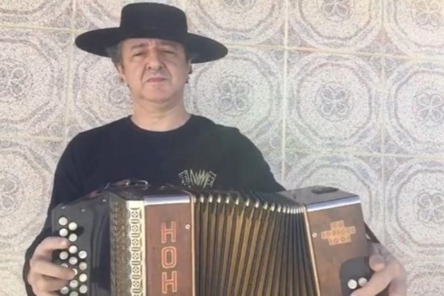 Morre João Vicenti da banda Nenhum de Nós, aos 58 anos por câncer de rim: entenda a doença
