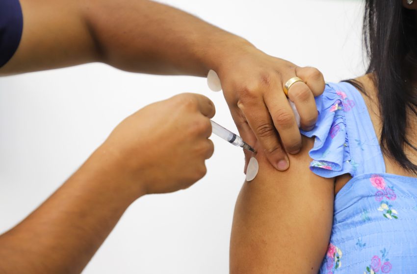  Barueri alerta ‘Dia D’ de vacinação contra a Influenza e outros imunizantes será neste sábado (13)