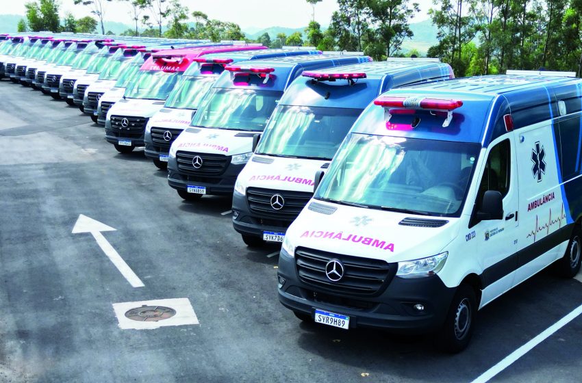  Santana de Parnaíba renova frota de ambulâncias para melhor atender a população