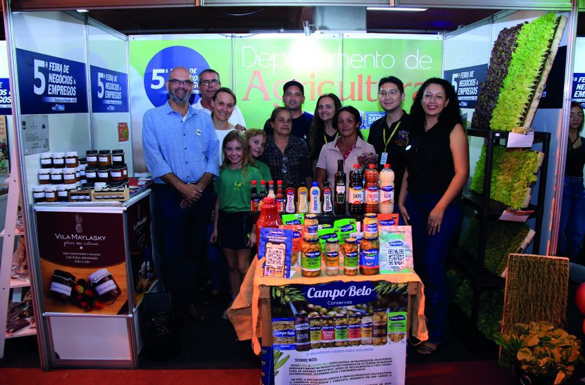  Mais de 12 mil pessoas visitaram a 5ª edição da Feira de Negócios e Empregos de Santana de Parnaíba