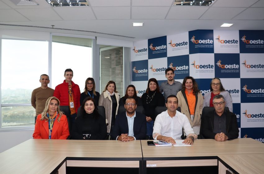  Câmara Técnica de Educação do Cioeste discute criação de espaços para atendimento conjunto de TEA e TDAH