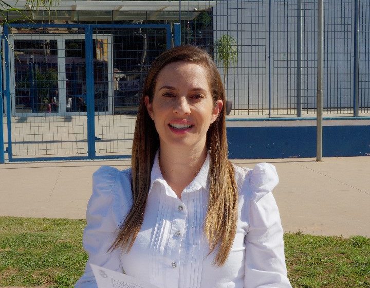  Camila Godoi reafirma seu compromisso com a cidade e apresenta documentos comprovando a autoria das escolas de tempo integral