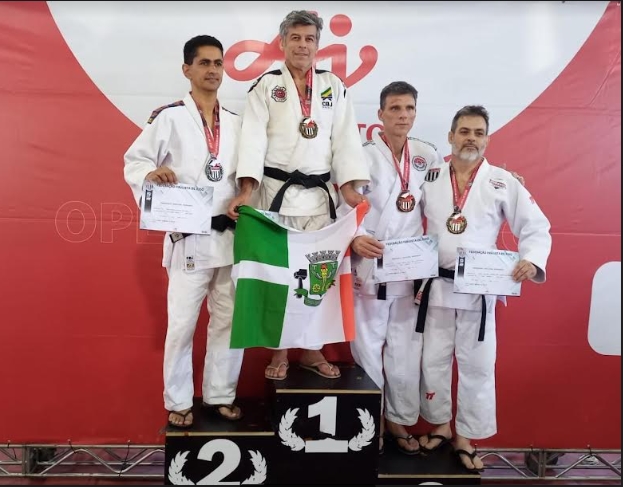  Osasco conquista medalhas no Campeonato Paulista de Veteranos de Judô