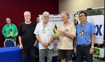  Veterano Silvio Pereira conquista o Brasileiro de Xadrez