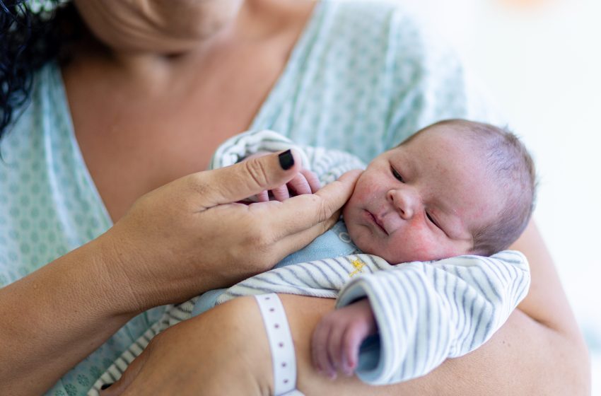 Kaleb é primeiro bebê a nascer em Osasco em 2025