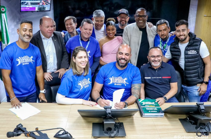  Câmara Municipal recebe Plano Plurianual