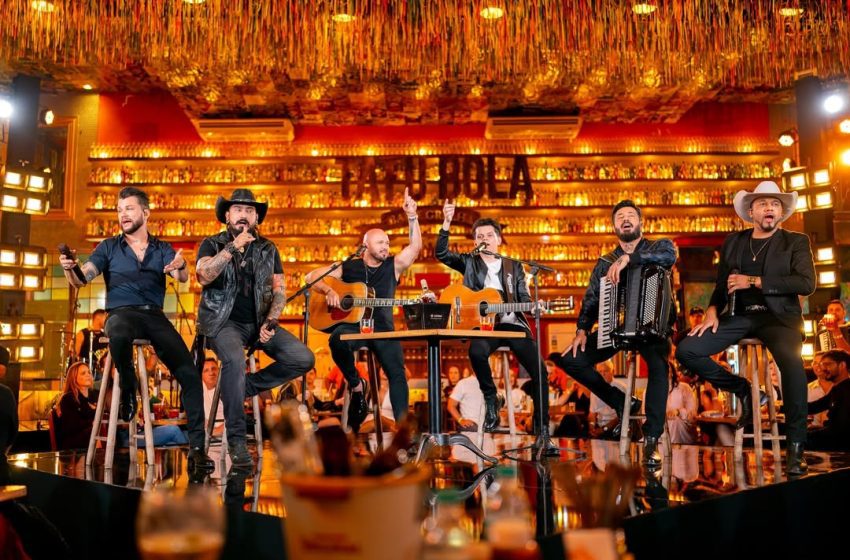  Ayala & Júlio César: de músicos de apoio a uma das duplas mais promissoras do Brasil