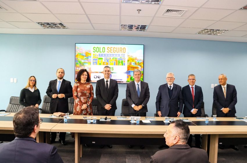  Regularização fundiária é tema de palestra no CIOESTE com o corregedor-geral da Justiça de São Paulo
