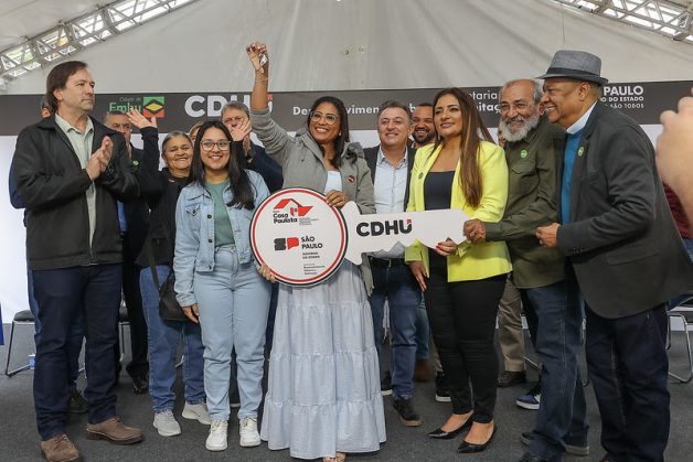  Casa Paulista entrega mais de 500 moradias em Embu das Artes
