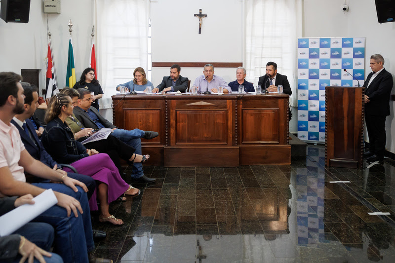  Prefeitos reforçam impacto da Alesp no orçamento de pequenas cidades durante audiência em Brotas