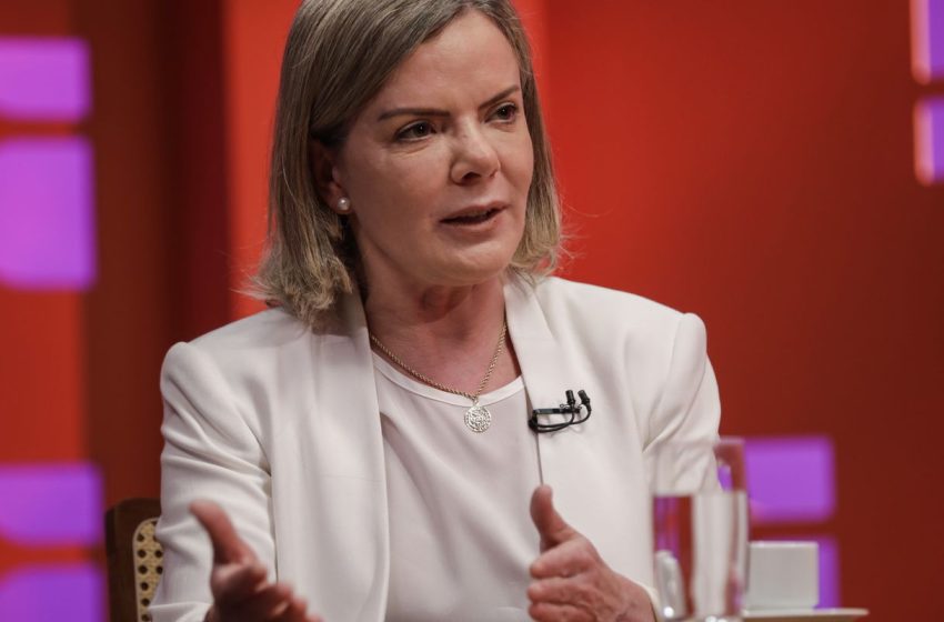  Governadores de direita querem intervenção dos eua, diz gleisi hoffmann