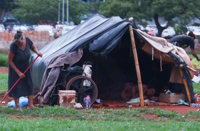 Bh: câmara aprova programa para auxiliar moradores de rua a voltar à terra natal