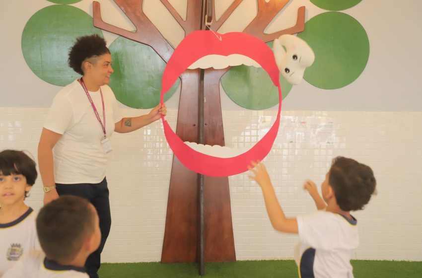  “Sorrisos Saudáveis” aborda saúde bucal para pais, filhos e educadores 