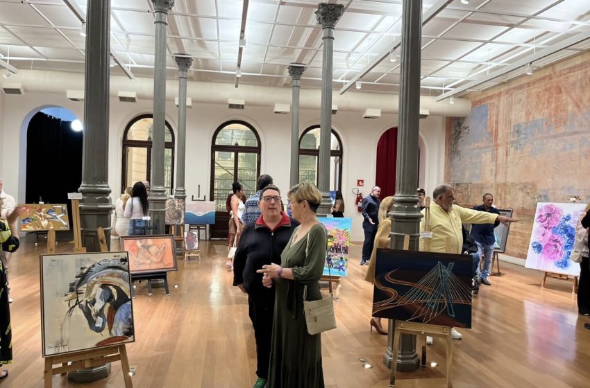  Artistas plásticos da Granja Viana participam do 9º Anuário de Artes da Luxus Magazine