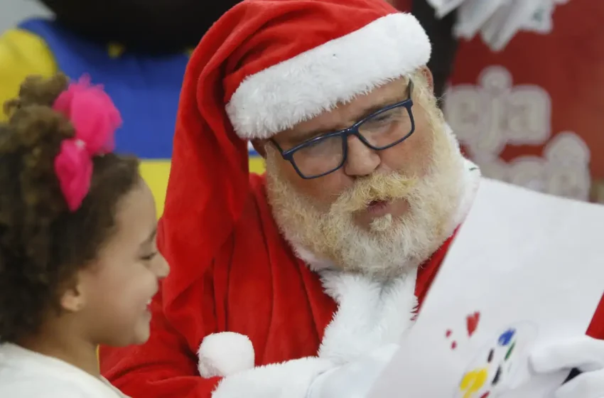  Papai noel dos correios: abrace a magia e adote uma cartinha