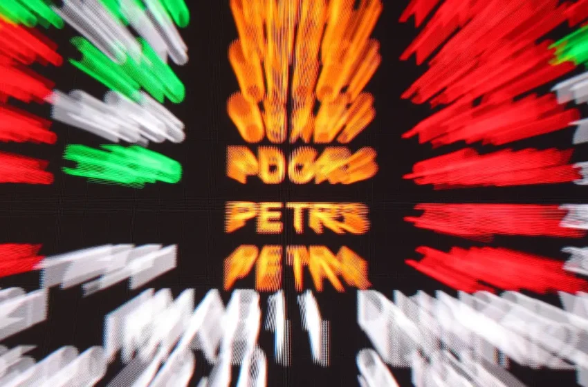  Bolsa brasileira rompe barreira dos 161 mil pontos e alcança novo recorde