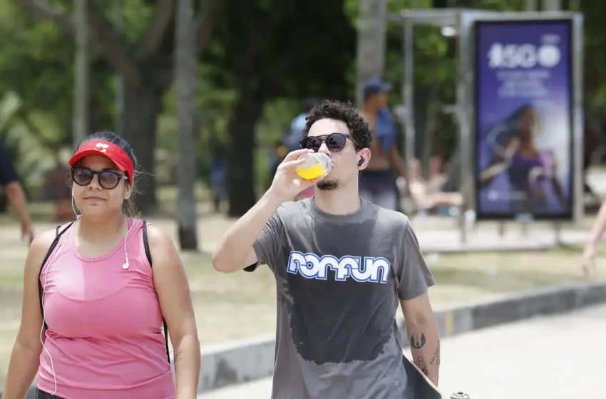  Natal no rio: sol, 40°C e alerta de calor intenso