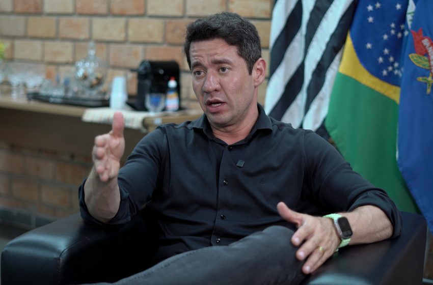  Ricardo Silva defende uso de redes sociais na política, com ressalva