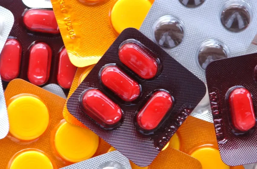  Anvisa proíbe venda de remédios da Needs e da Bwell por falta