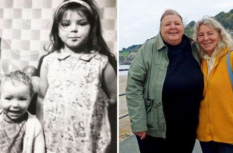 Janet e Theresa tinham apenas cinco e sete anos quando a mãe foi morta na casa da família Foto:…