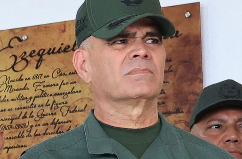  Equipe de segurança de Maduro morta a sangue frio, acusa ministro venezuelano