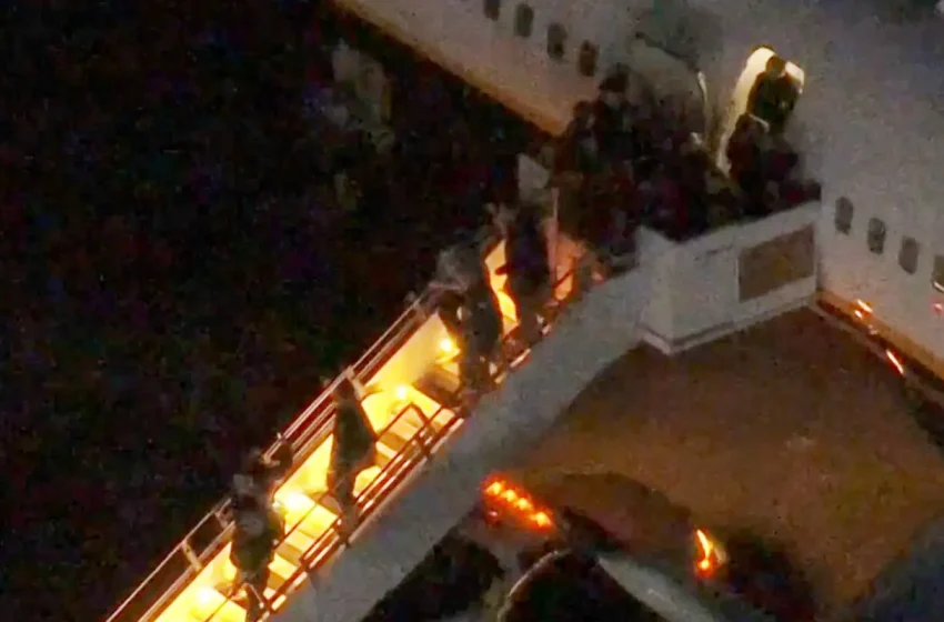  Maduro desembarca nos EUA após captura e será julgado por narcotráfico