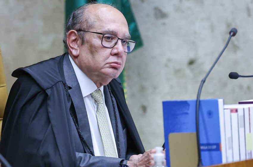  Gilmar Mendes rejeita pedido de prisão domiciliar para Jair Bolsonaro