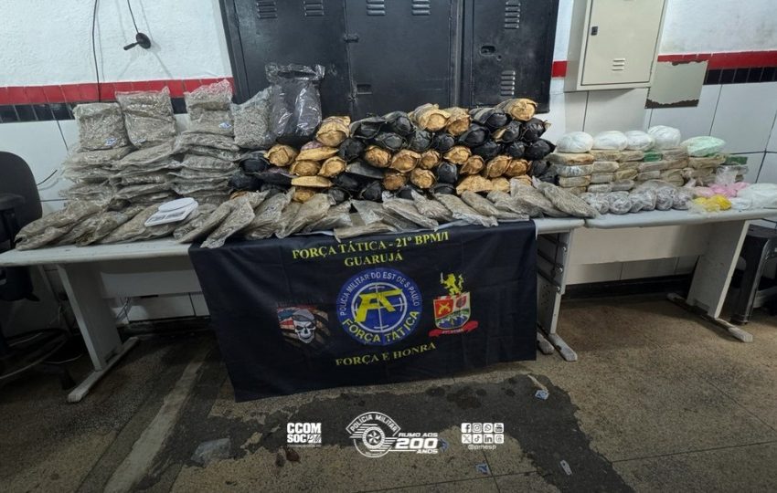  Guarujá: Mais de 100 quilos de drogas apreendidos em mata fechada