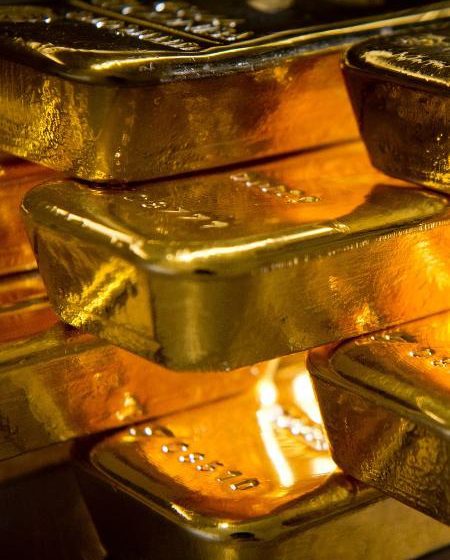  Ouro e prata atingem recordes com investigação do Fed e tensões geopolíticas