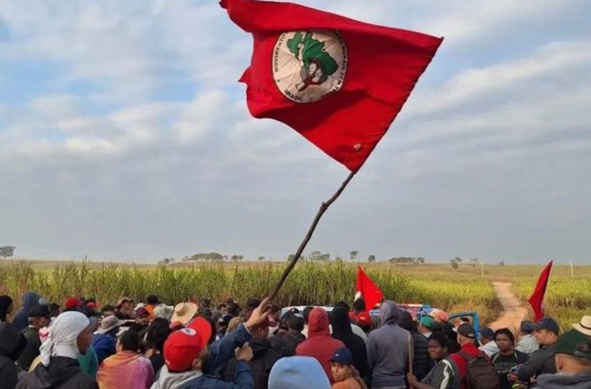  Lula encerra 14º Encontro do MST em Salvador na sexta-feira
