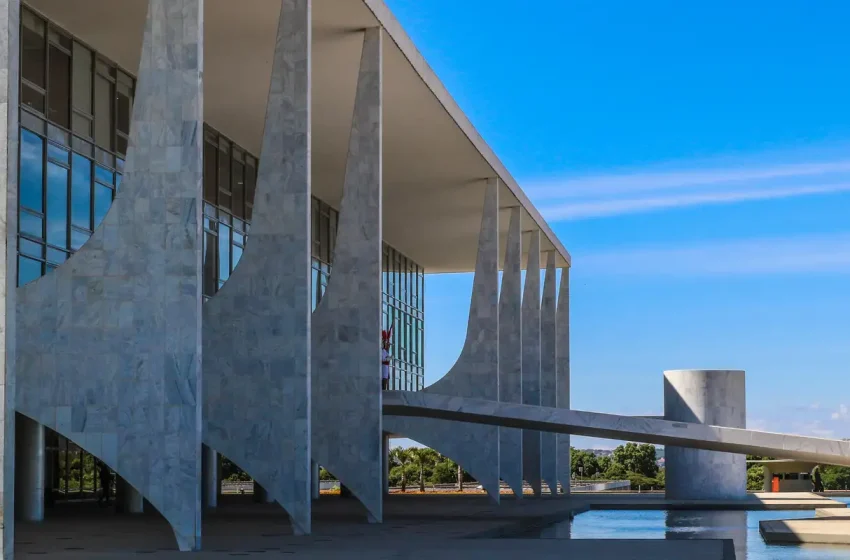  Presidente Lula retoma agenda após cirurgia de catarata com boa evolução