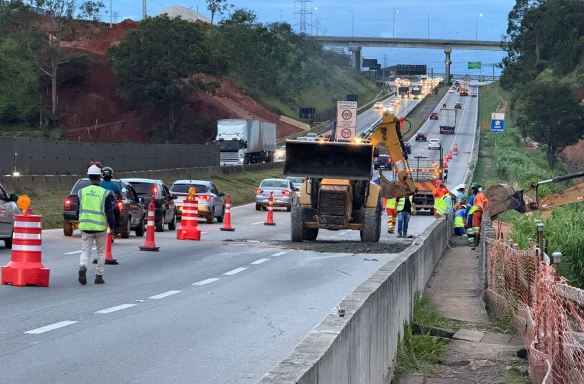  Chuva causa erosão e Via Dutra tem trecho interditado em São José