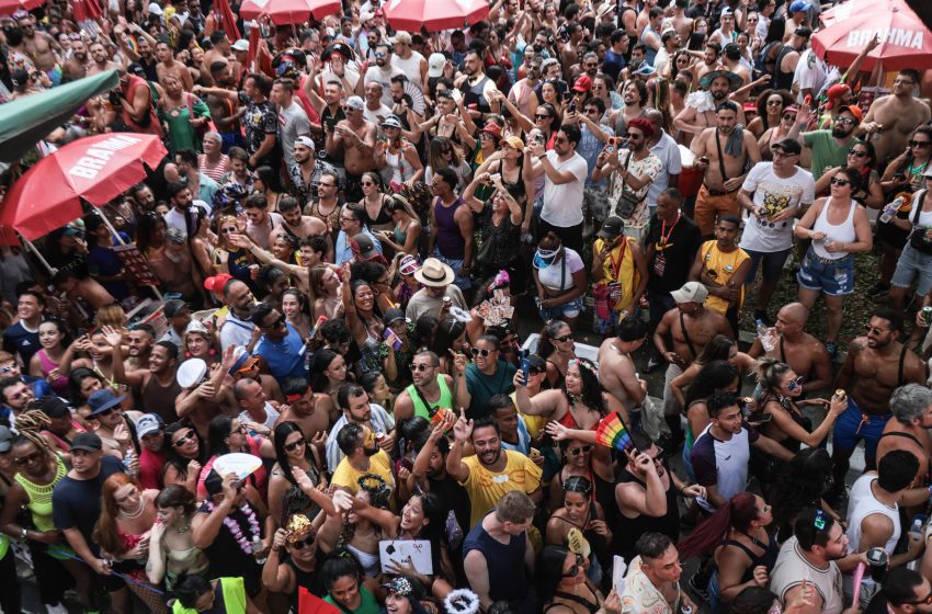  Carnaval 2026: Prefeitura de SP abre exceção e estende horário de dois